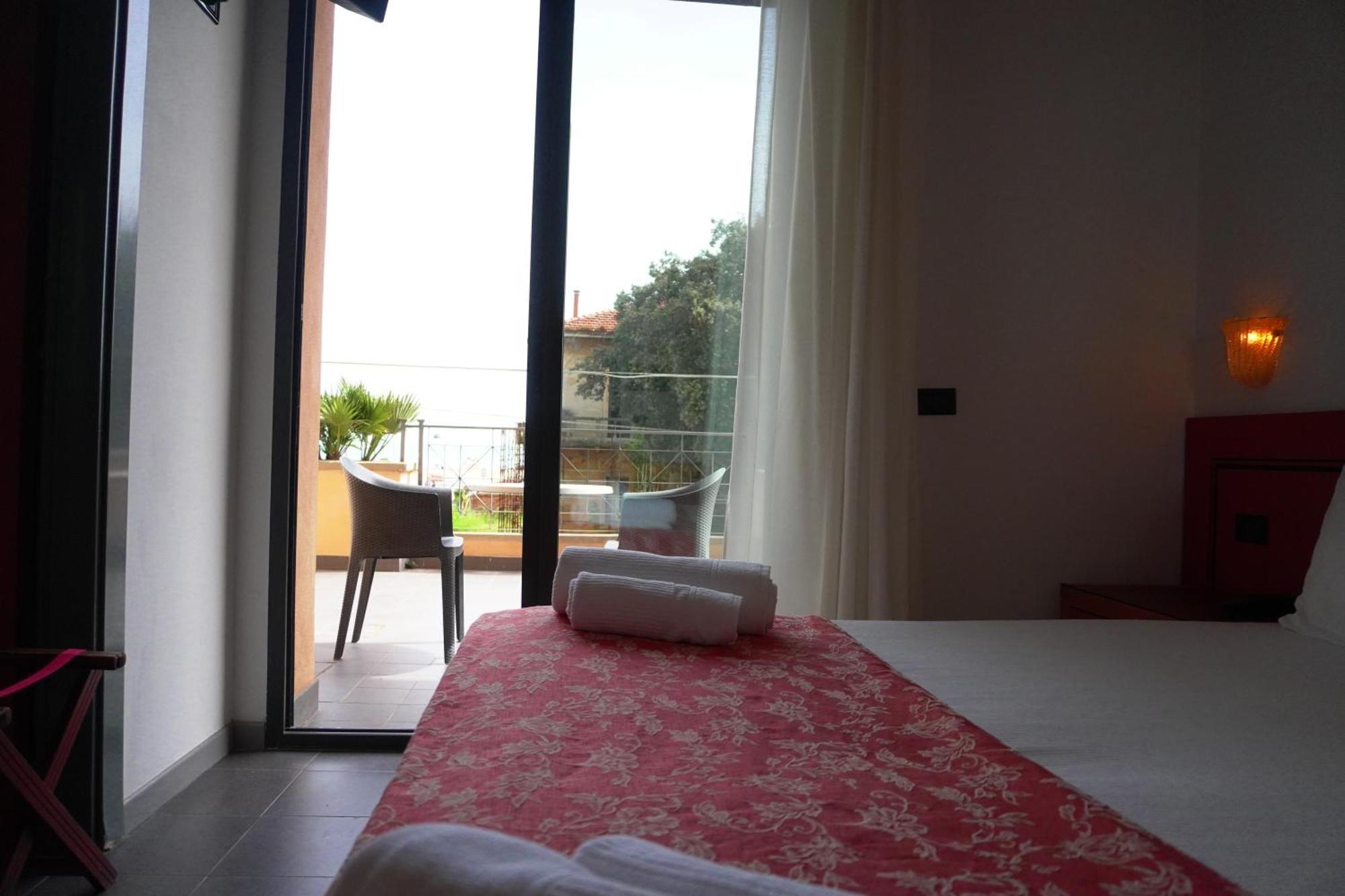 Hotel Nettunia Rimini Zimmer foto